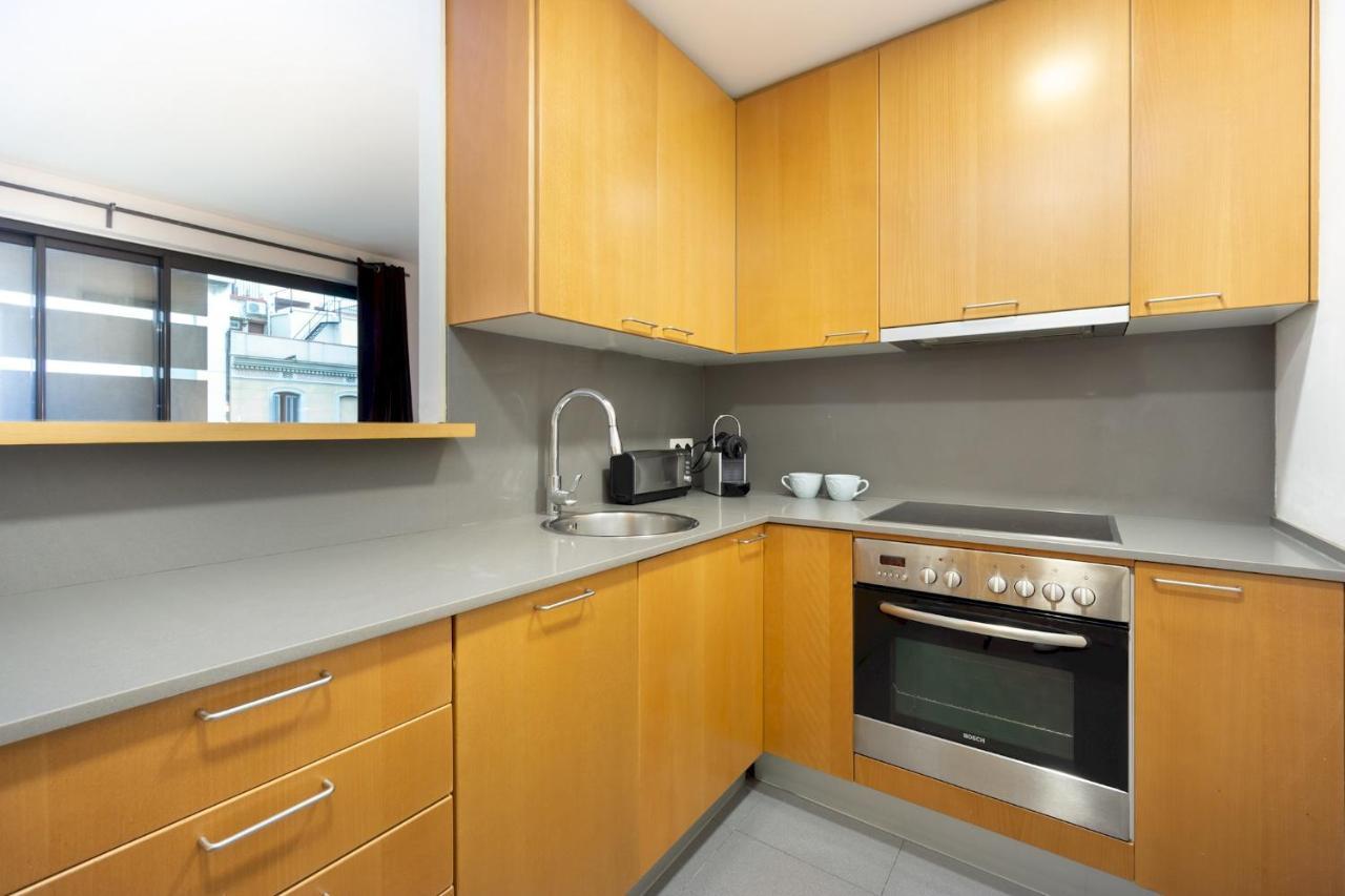 Enjoy Apartments Maria II บาร์เซโลนา ภายนอก รูปภาพ