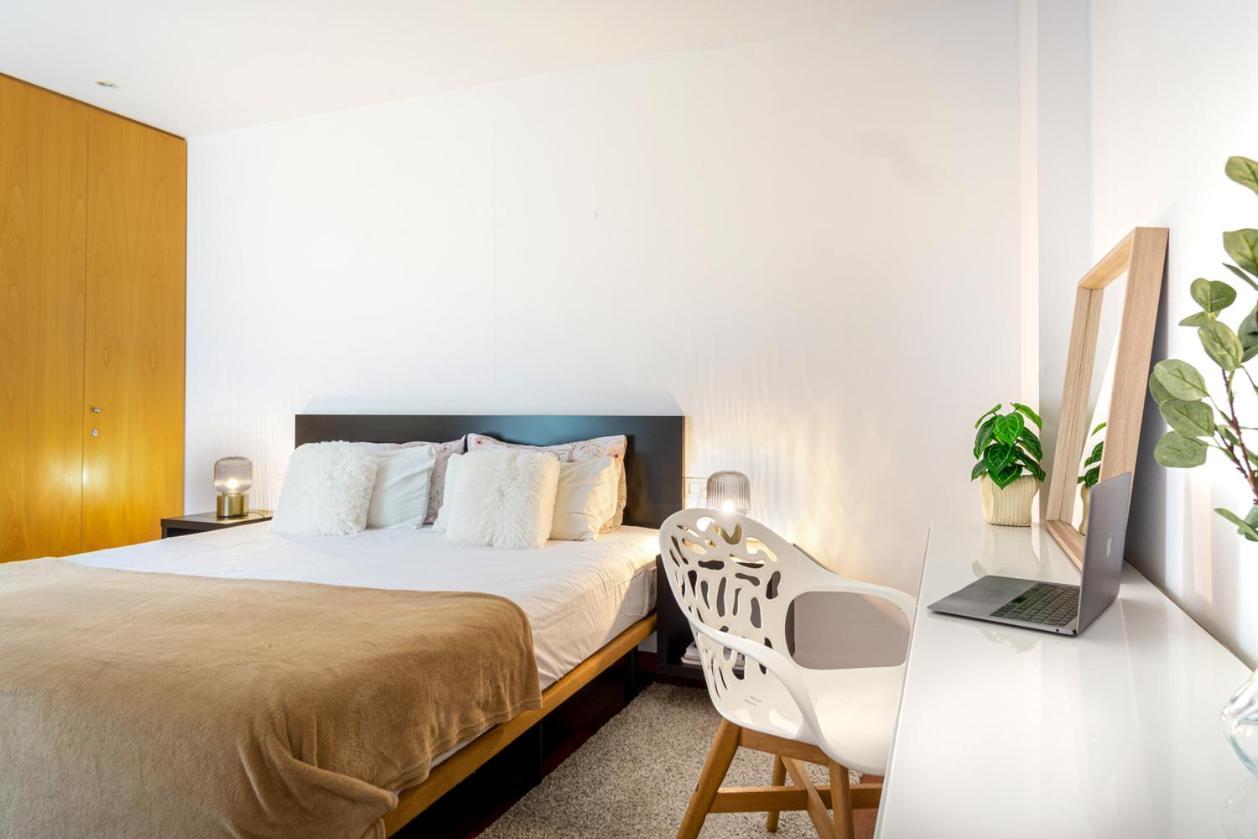 Enjoy Apartments Maria II บาร์เซโลนา ภายนอก รูปภาพ